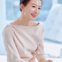 แก้ว แม่นายเอก