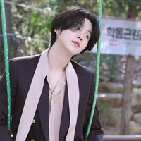 Min Yoongi (JK