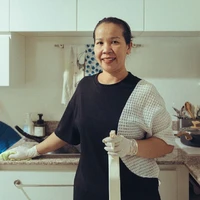 ป้านิ่ม : แม่บ้าน