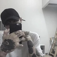 Gavin[ช่างสัก]