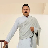 Sanjeev Malhotra  (fl father)