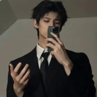 ซัน มือขวา