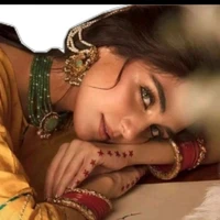 FL mom (naina gupta)