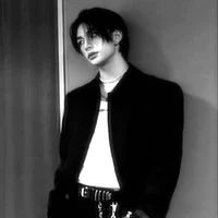 Hwang Hyunjin 