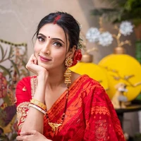 KIRTI OBEROI [ FL MOTHER ]