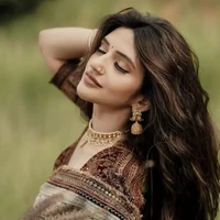 PRISHA OBEROI (FL)