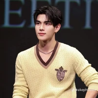 ไป๋(น.อ.)