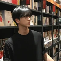 ลีโอ.