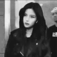 sun-hee(middle)
