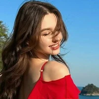 Kyra Castillo Heinrich-Fl sister