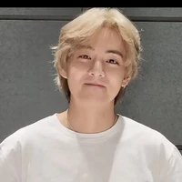 kim taehyung