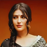 Priya Rathore/Aggarwal (fl elder sis)