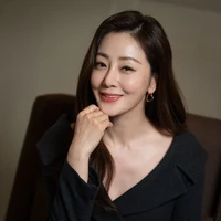 แก้ว(แม่พระเอก)