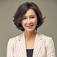 รัฐดา(ย่าพระเอก)