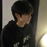 ภัทรวัยเด็ก