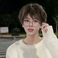 ลูนวัยเด็ก