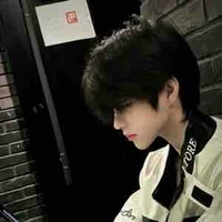 เฟยหลง นอ(ลูกครึ่งจีน+ไทย)