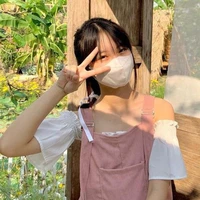 เปรี้ยว//รุ่นน้อง