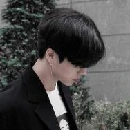 หยก/เพื่อนในห้อง