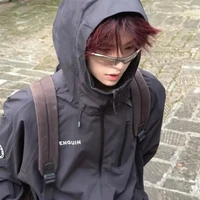 อเล็กซ์[ เพื่อน พ.อ ]
