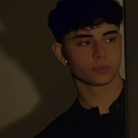 𝑬𝒕𝒉𝒂𝒏 𝑽𝒂𝒍𝒆𝒏𝒄𝒊𝒂𝒏𝒐
