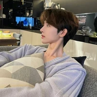 หลินหลิน(น.อ)