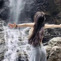ซูจี​(แม่พระเอก)