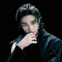 Hwang hyunjin 