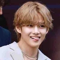 Kim Tae Hyung/ Mc