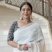 Nandani  Sharma(Meera Aunt)
