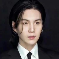 Min Yoongi / E
