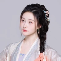 เวยเนี่ยนเนี่ยน(น้อง นอ.)