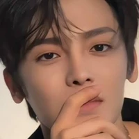 สายฟ้า(พ่อนายเอก)