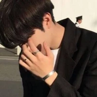 นิก(เพื่อนนายเอก)