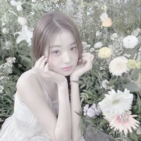 มิ้น(กระหรี่)