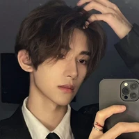 ไมเคิล(เพื่อนลูคัส+มาเฟียที่2)