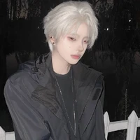 ไซ👑