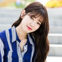ดาน่า - แม่พอ.+จข.ผับใหญ่