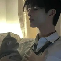 แอนดรูว์(น้องพ.อ)แฝดน้อง