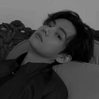 Taehyung (E)
