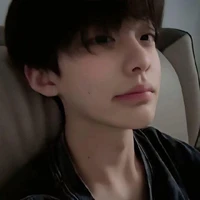 ใต้ฝุ่น✨(นายเอก)