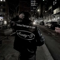 เลียม พอ.