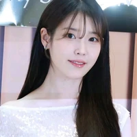 IU