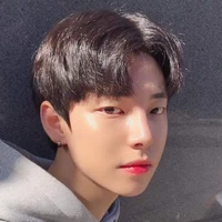 กรีน(พระเอก)