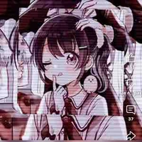 Lily (petite sœur de Alicia )