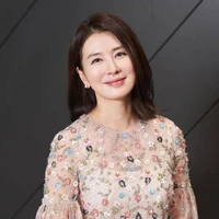 สุธิณา(แม่นางเอก)