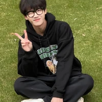 ซีน .พนอ