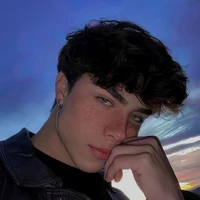 Adrián castillo