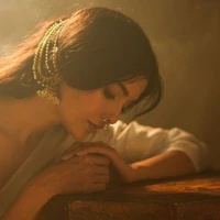 Rubika Rajvanshi /Fl badi maa