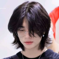Hwang hyunjin